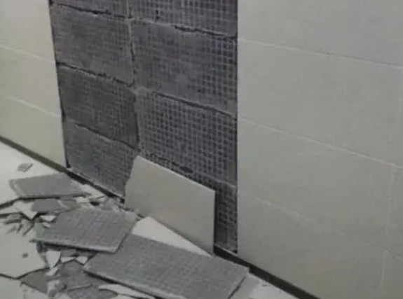 尉犁瓷砖空鼓维修公司分享下尉犁墙砖松动维修的知识